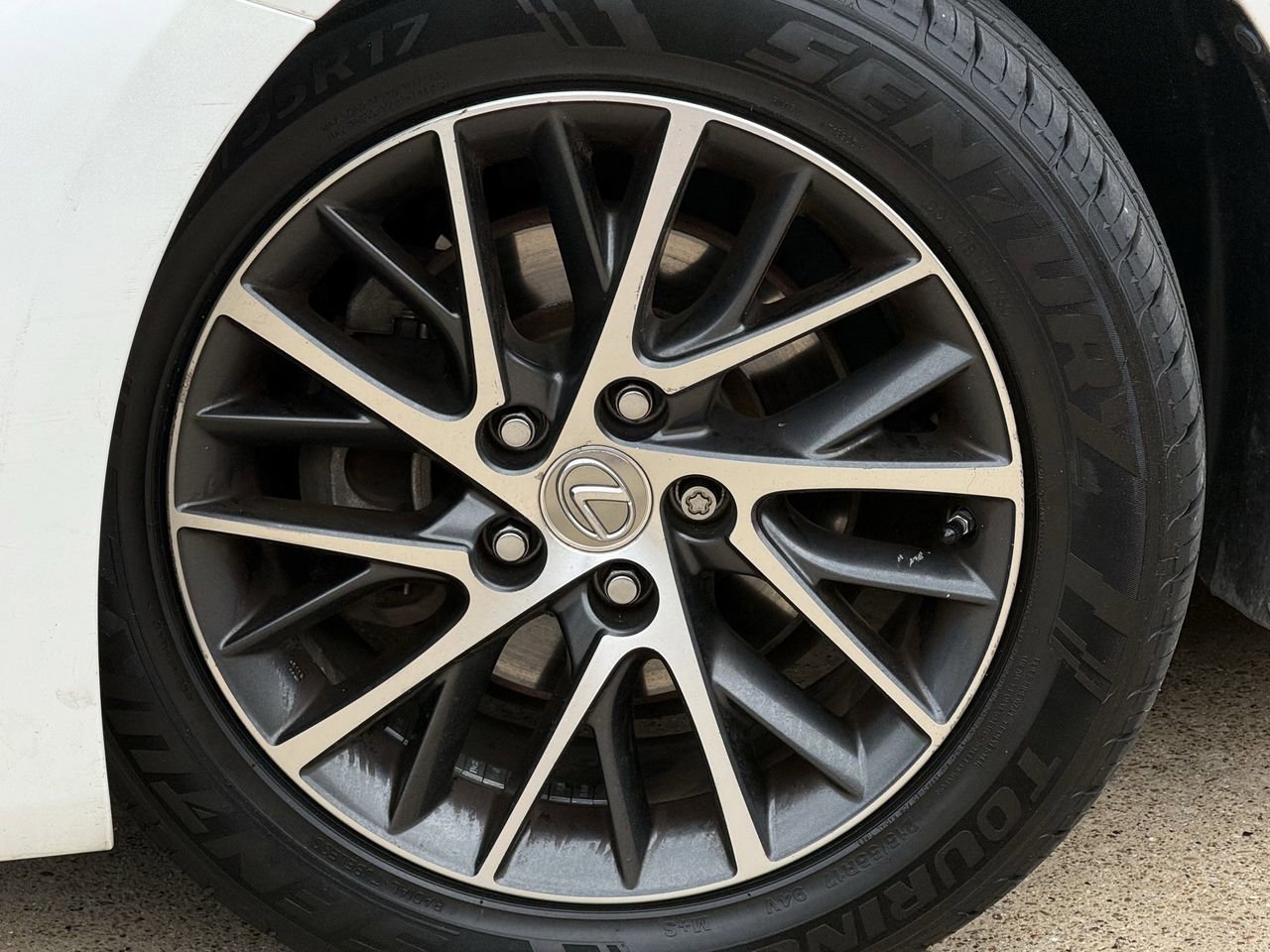 Used 2016 Lexus ES 350 w/ Luxury Package w/Wood Trim FWD image 9