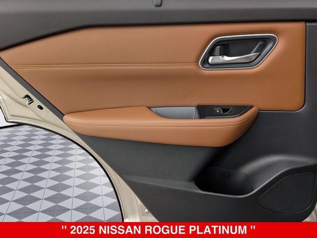Certified 2025 Nissan Rogue Platinum w/ Tech Package AWD/4WD image 35