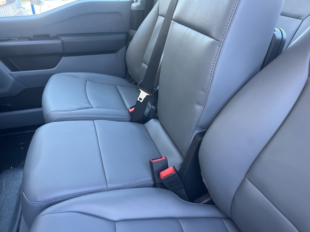 New 2026 Ford F250 XL w/ XL Chrome Package image 11