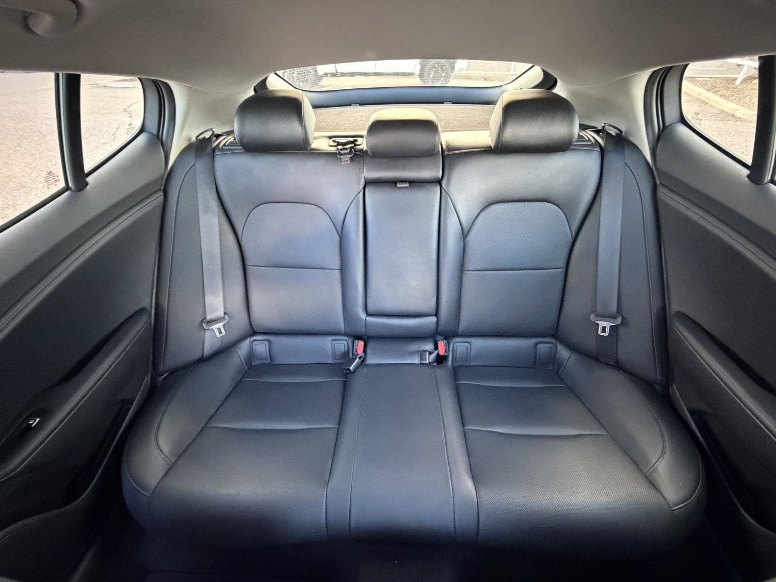 Used 2018 Kia Stinger Premium RWD image 34