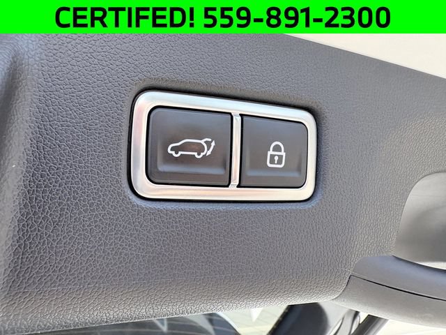 Certified 2023 Kia Sorento SX AWD/4WD image 31