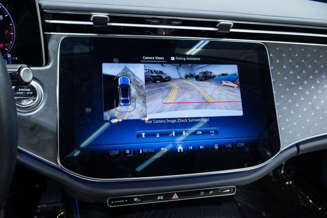 Used 2024 Mercedes-Benz E 350 4MATIC Sedan image 19