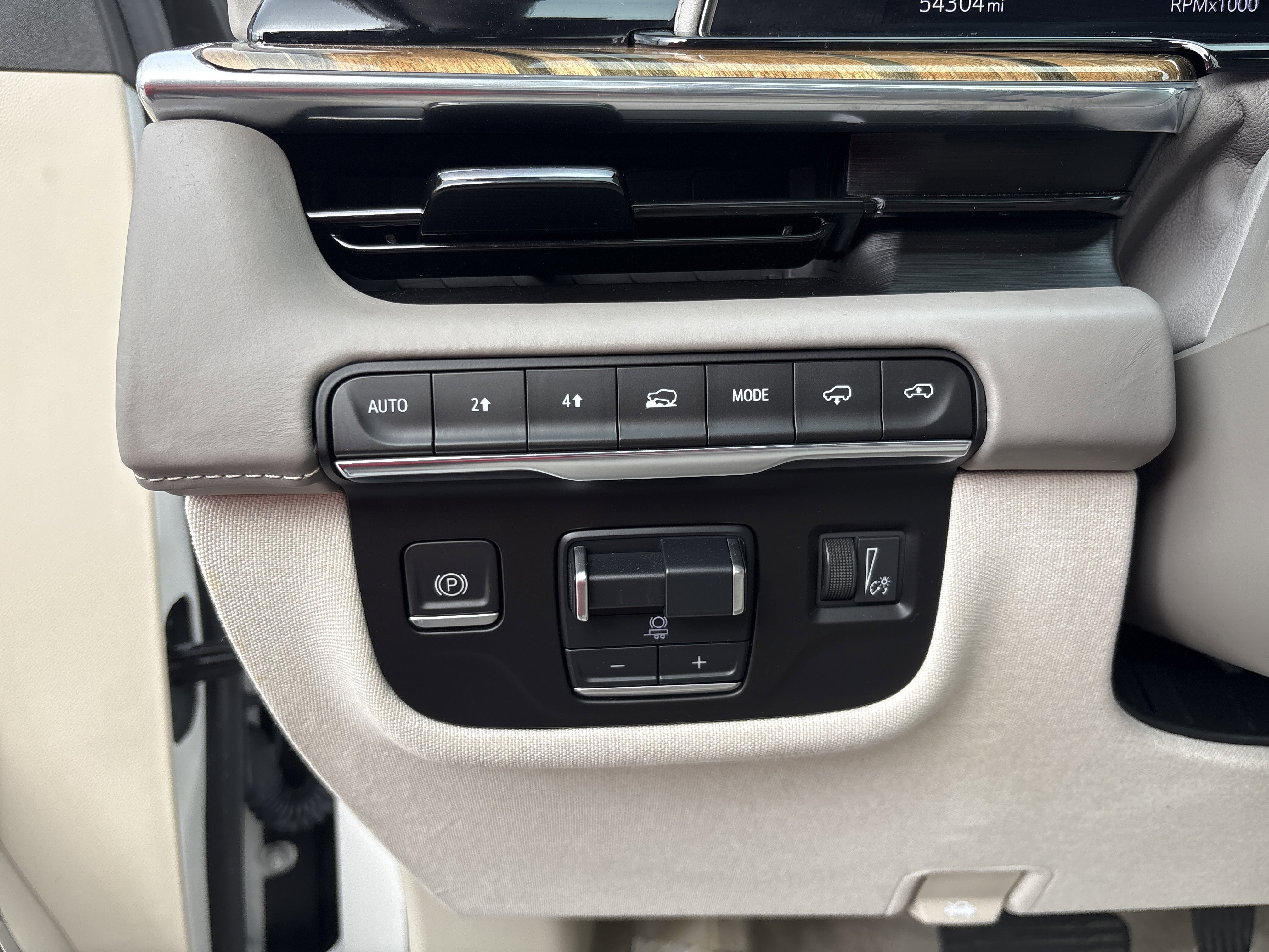 Used 2023 Cadillac Escalade Sport Platinum image 23