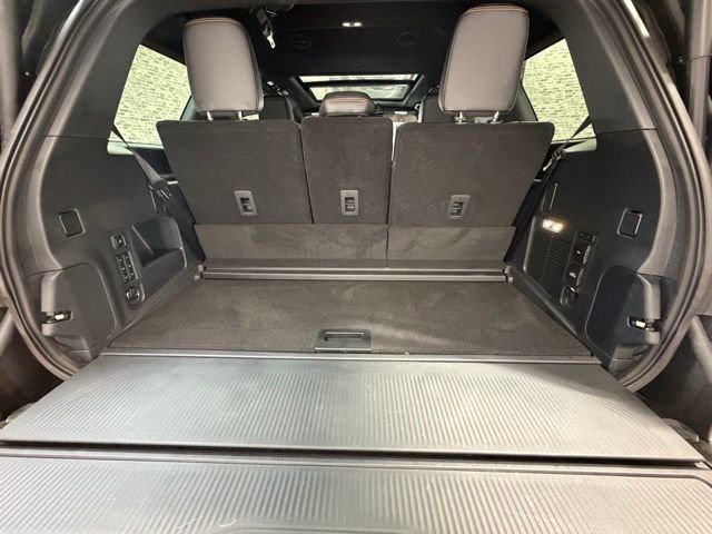 Used 2025 Ford Expedition Tremor image 13
