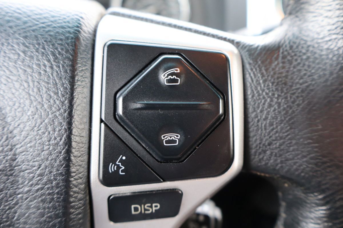 Used 2017 Toyota Tundra Limited AWD/4WD image 32