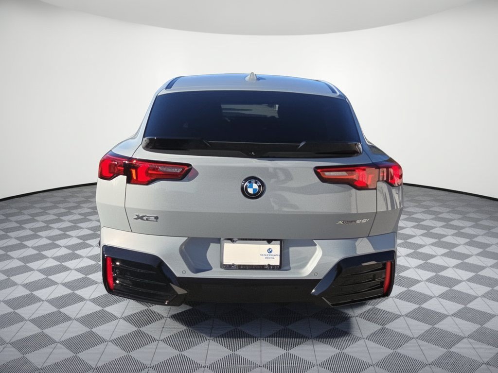 New 2027 BMW X2 xDrive28i w/ Technology Package AWD/4WD image 11