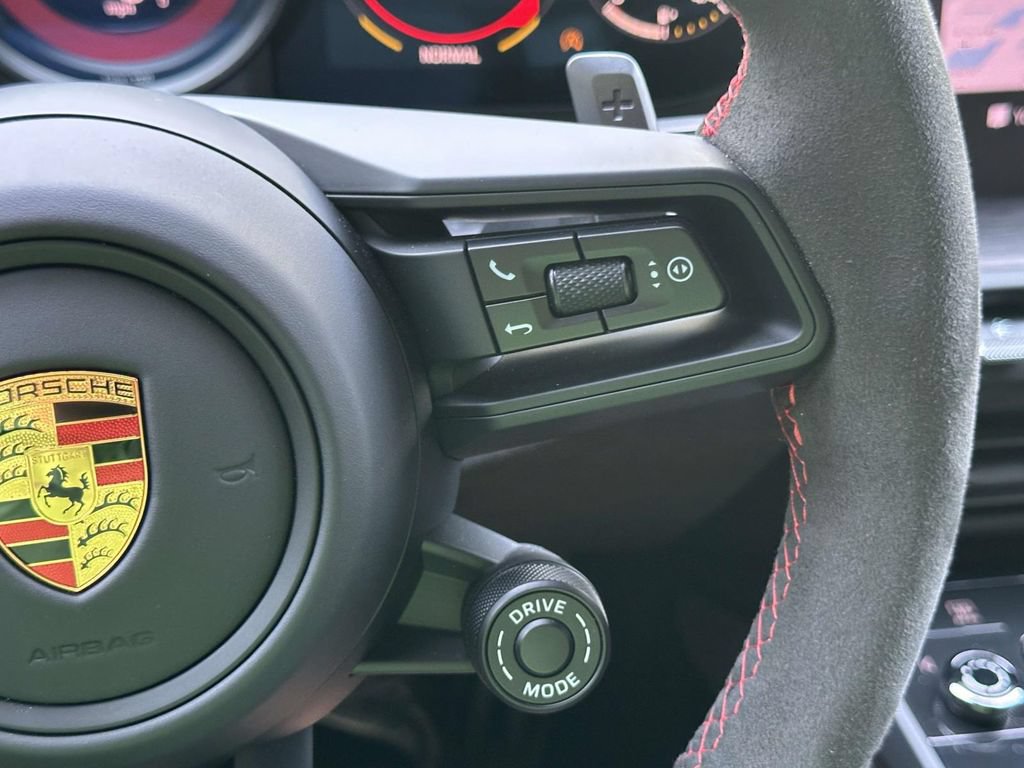 Certified 2022 Porsche 911 GT3 RWD image 22