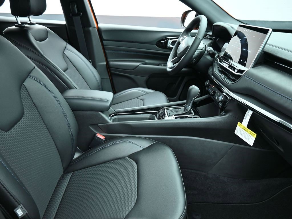 New 2026 Jeep Compass Latitude image 18