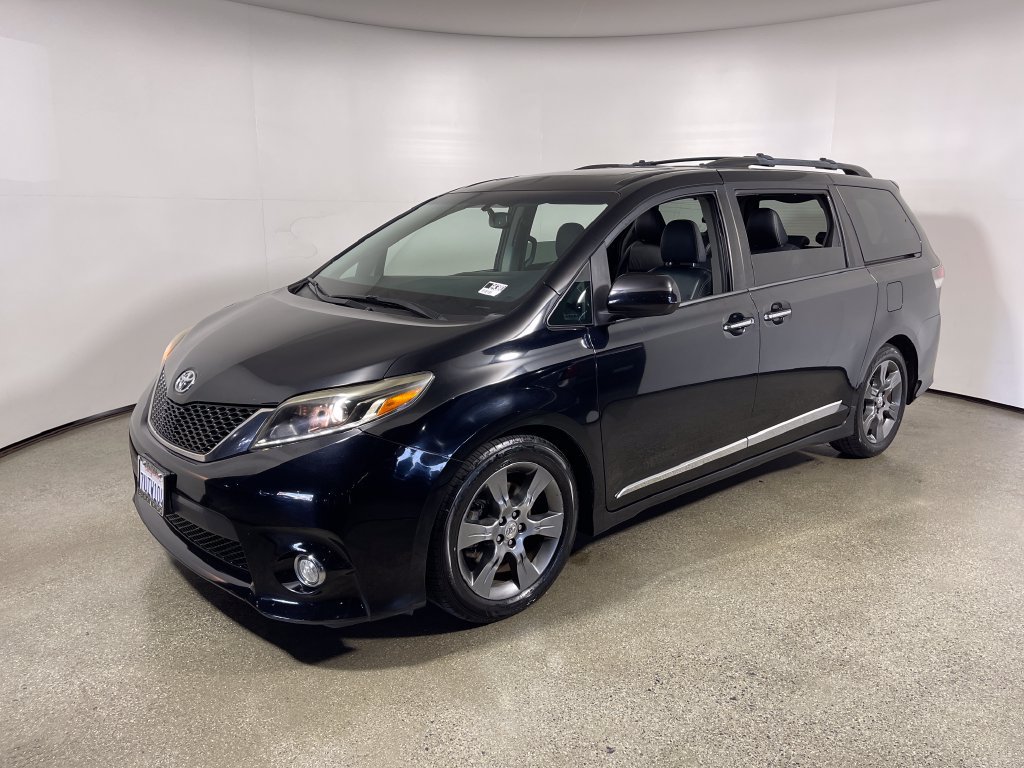 Used 2016 Toyota Sienna SE Premium FWD image 7