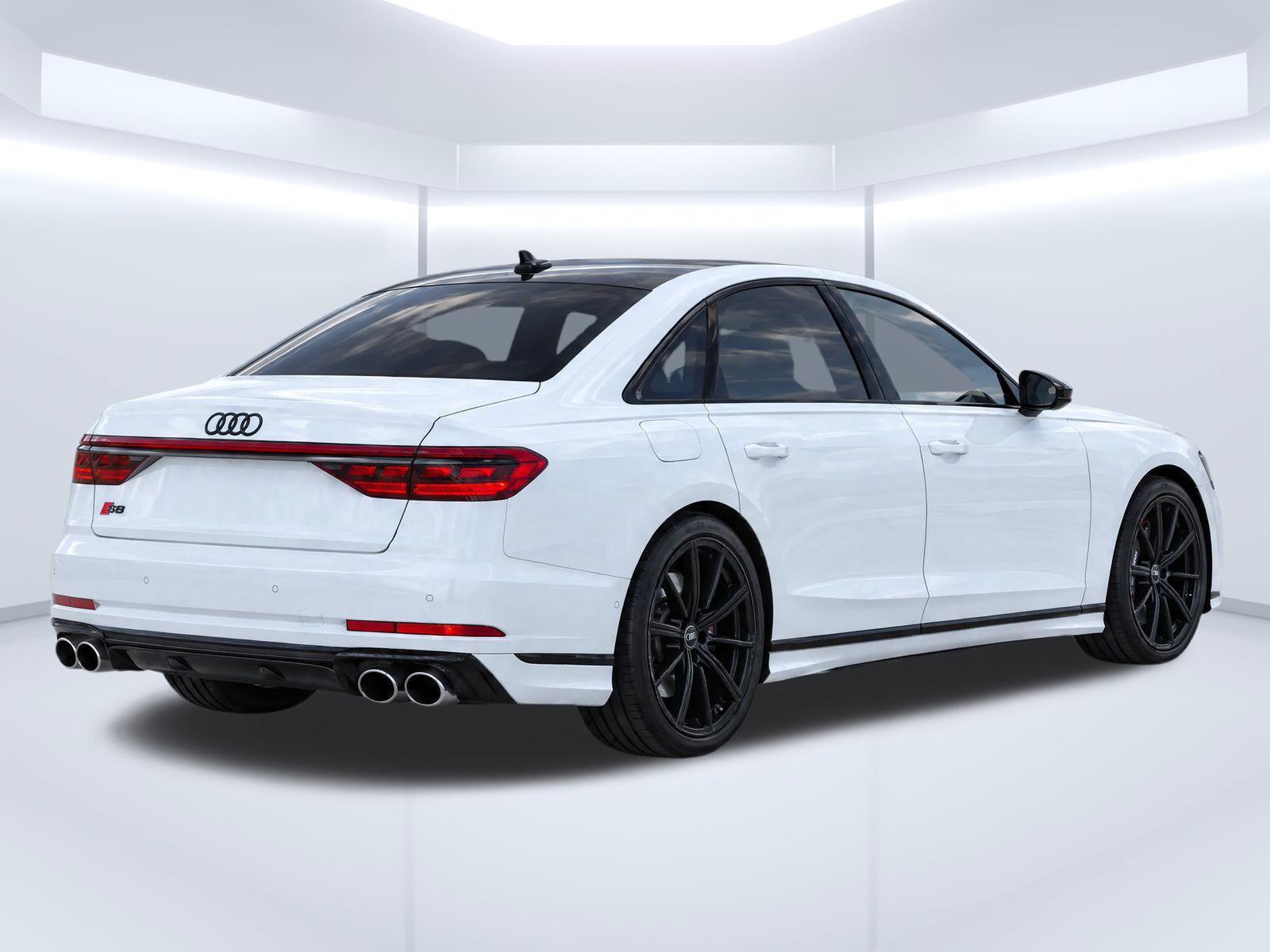 Used 2024 Audi S8 w/ S8 Comfort Plus Package AWD/4WD image 4