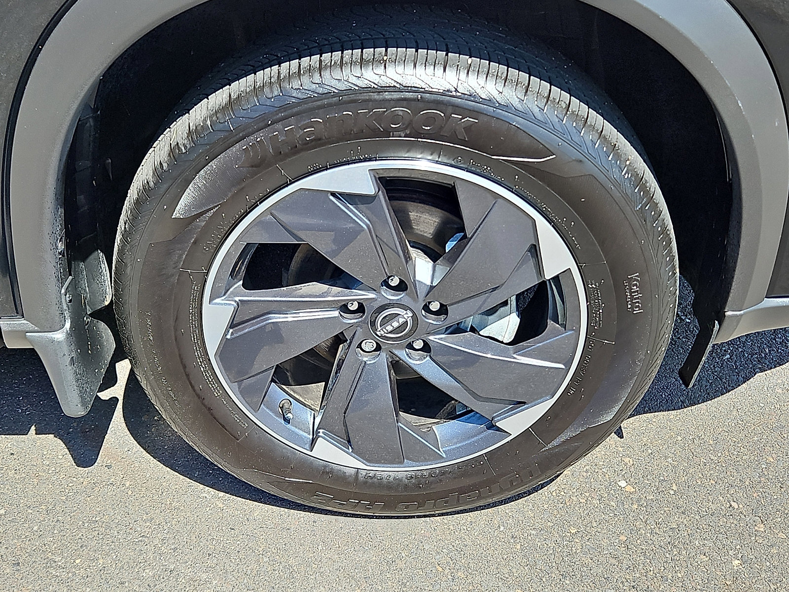 Certified 2026 Nissan Rogue SV image 8