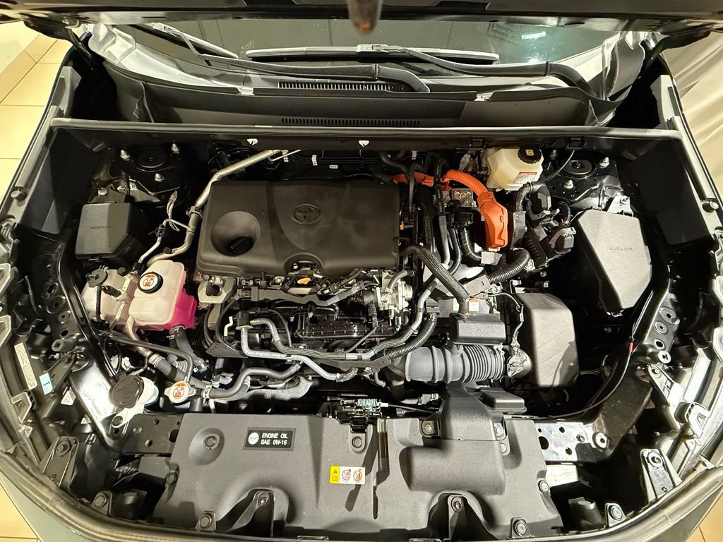 Certified 2024 Toyota RAV4 LE AWD/4WD image 10