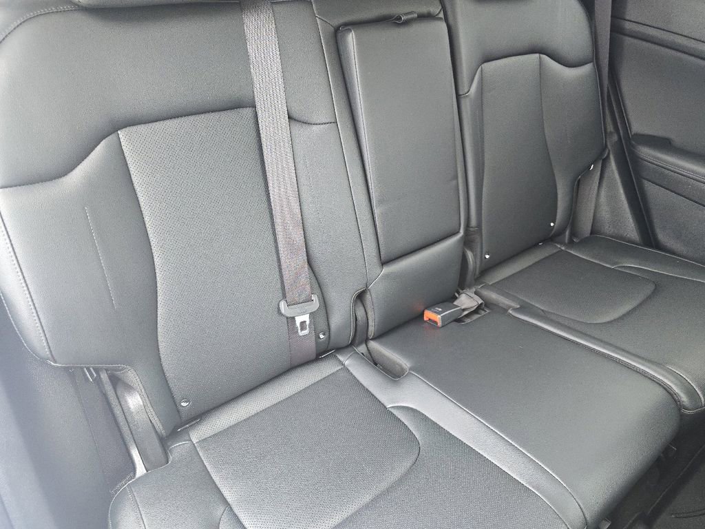 Used 2023 Kia Sportage EX image 18