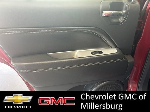 Used 2016 Jeep Compass Latitude AWD/4WD image 19