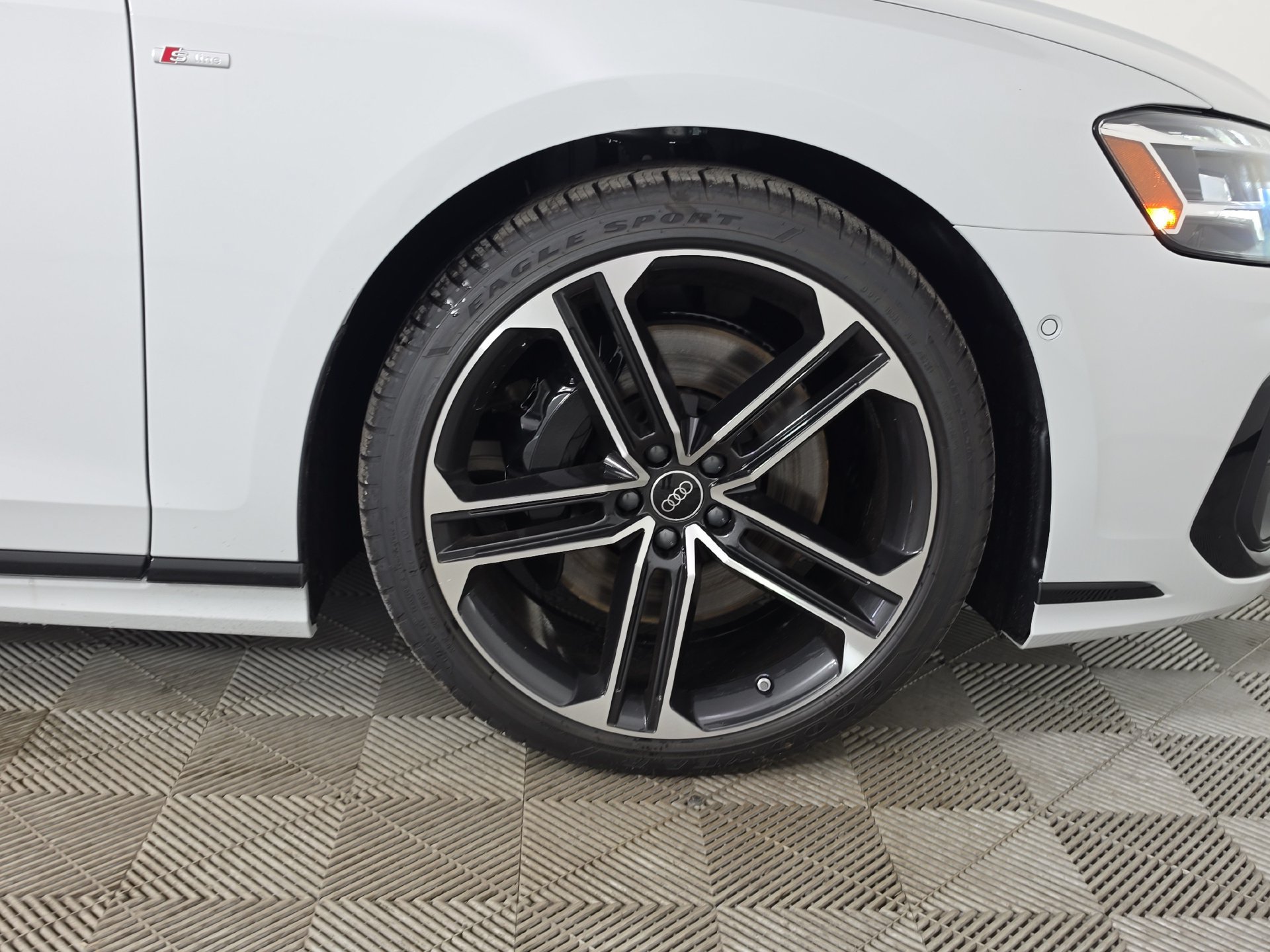 New 2026 Audi A8 L 3.0T AWD/4WD image 8