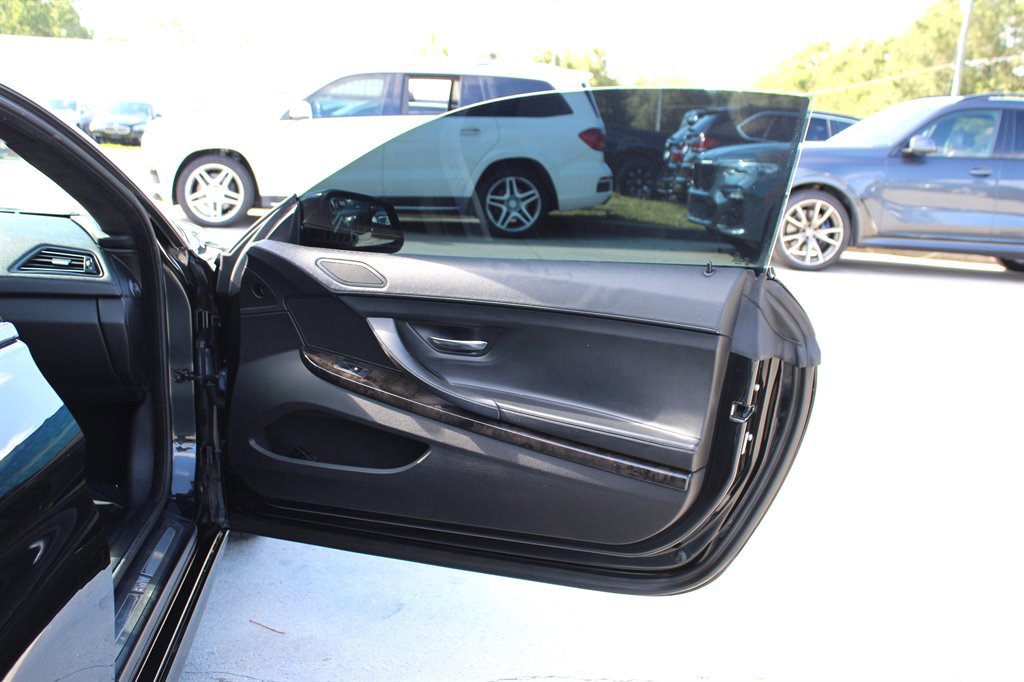 Used 2012 BMW 650i Coupe image 22