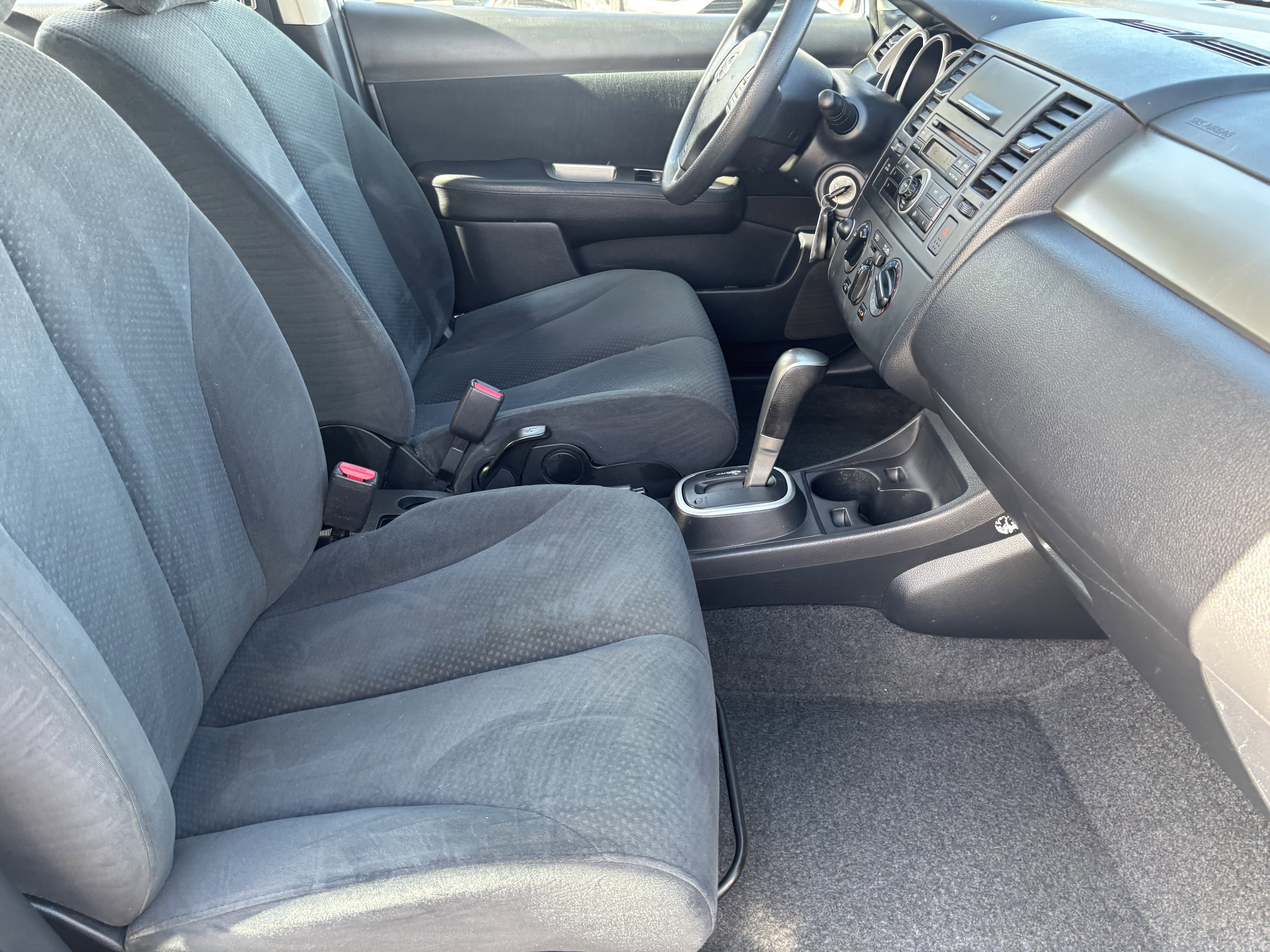 Used 2010 Nissan Versa 1.8 S w/ PWR Plus Pkg image 11