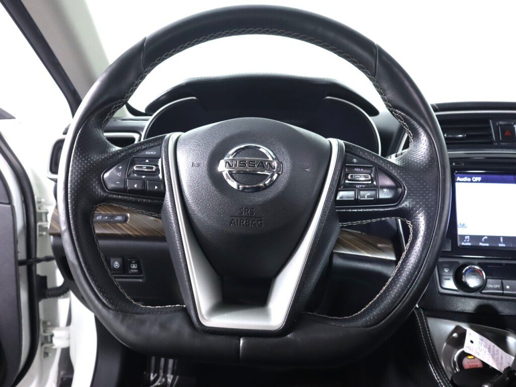 Used 2018 Nissan Maxima Platinum FWD image 12