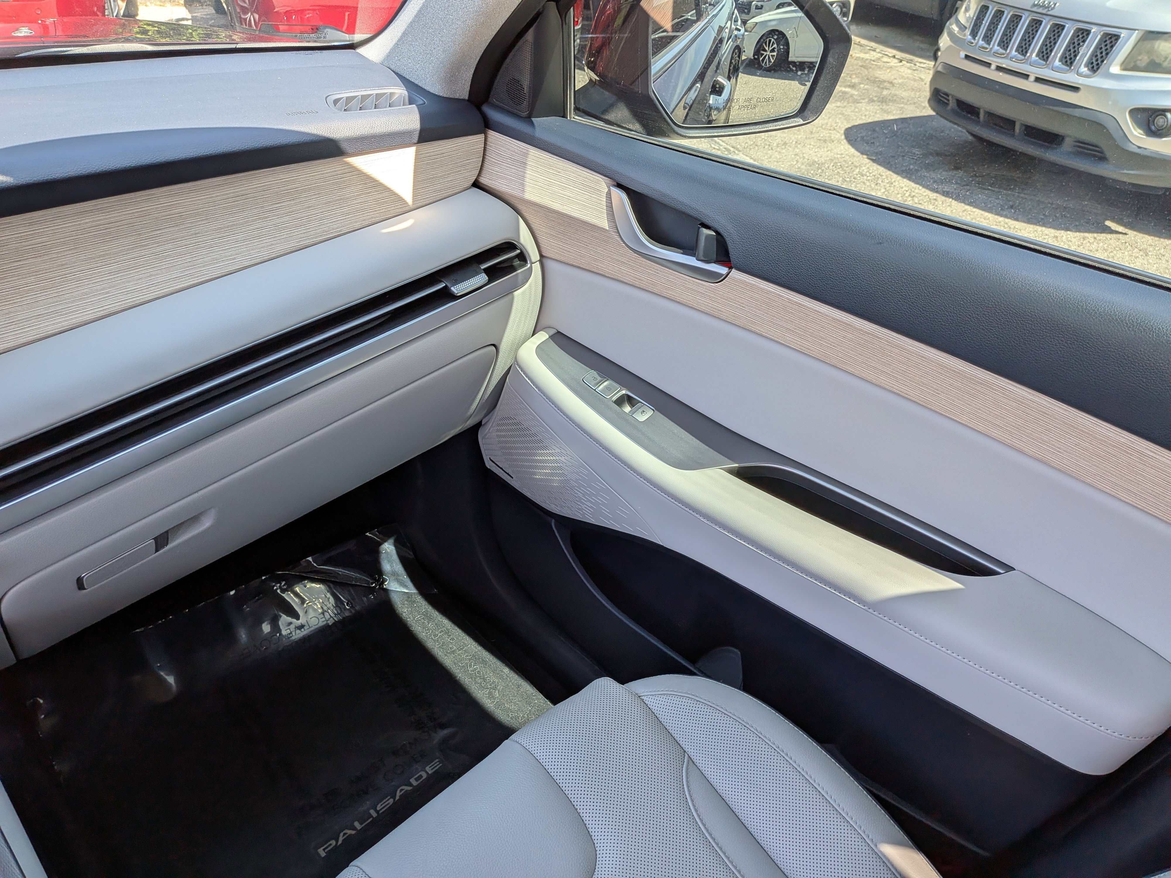 Used 2023 Hyundai Palisade Limited image 21