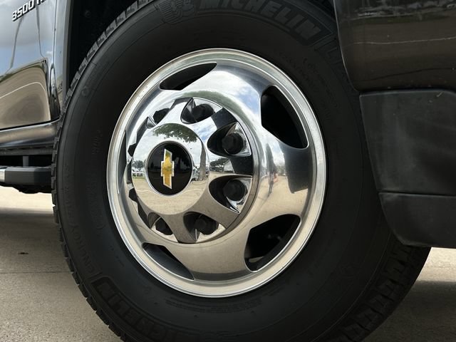 Used 2021 Chevrolet Silverado 3500 High Country AWD/4WD image 11