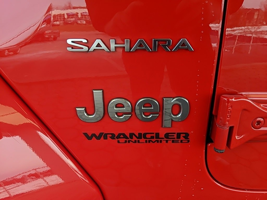 Used 2018 Jeep Wrangler Unlimited Sahara image 11