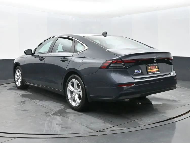 Used 2024 Honda Accord LX image 9