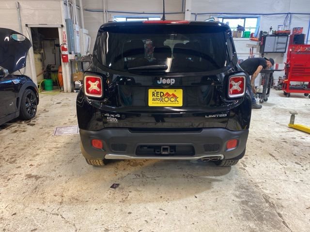 Used 2017 Jeep Renegade Limited image 5