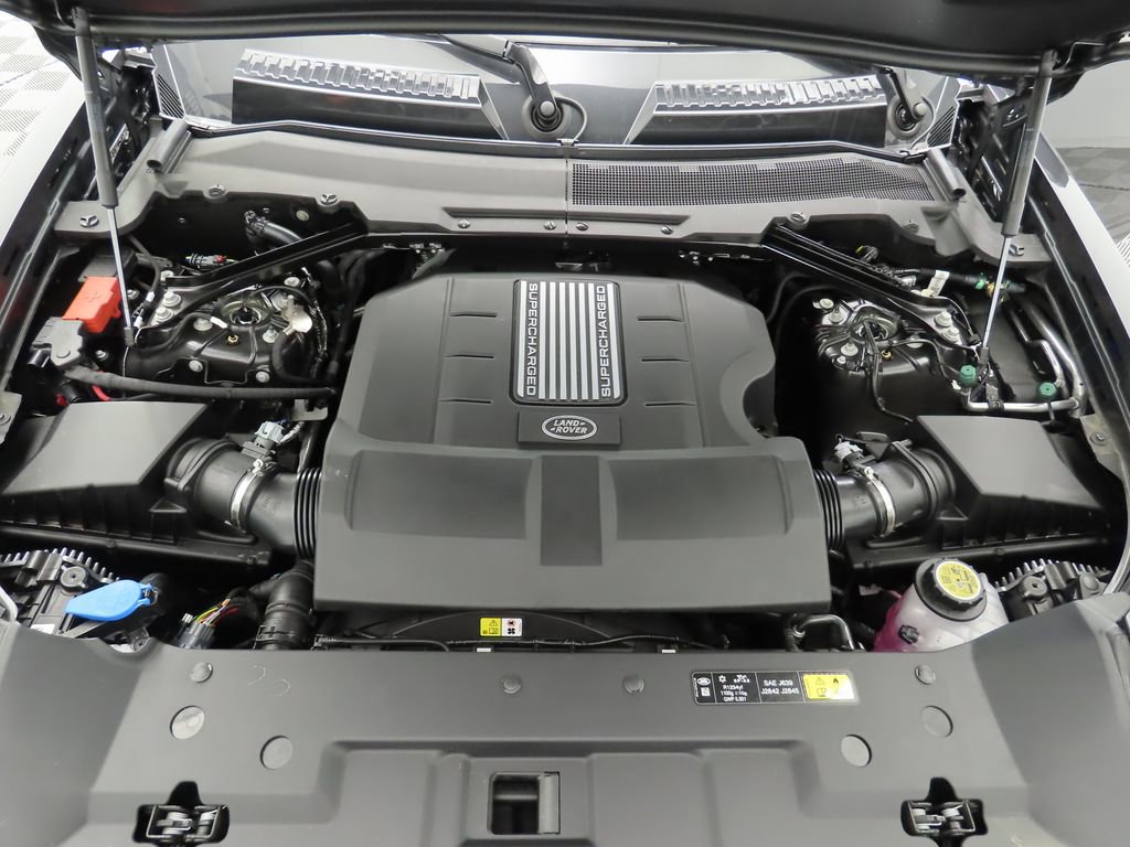 New 2025 Land Rover Defender 130 V8 image 31