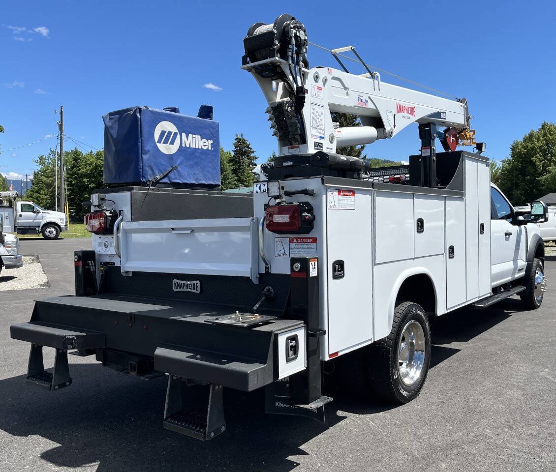 Used 2025 Ford F550 4x4 Crew Cab Super Duty image 5
