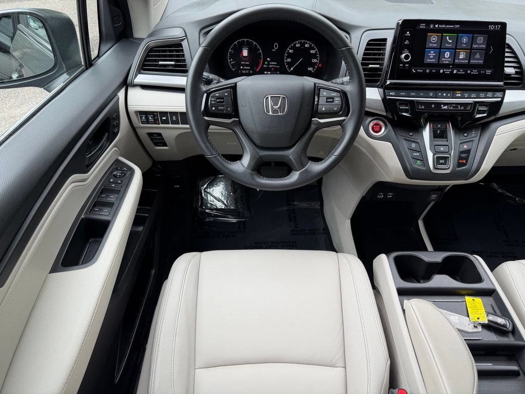 Used 2025 Honda Odyssey EX-L image 16