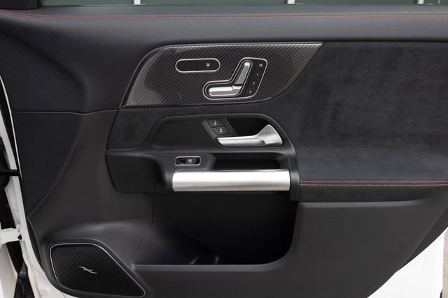 Certified 2025 Mercedes-Benz GLA 35 AMG 4MATIC image 20