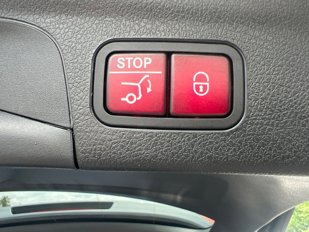 Used 2023 Mercedes-Benz GLE 350 350 4MATIC image 7