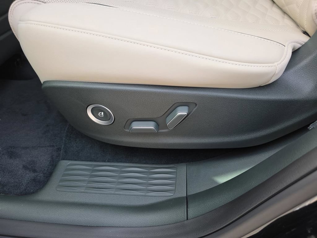 New 2026 Genesis GV80 3.5T e-SC AWD/4WD image 25
