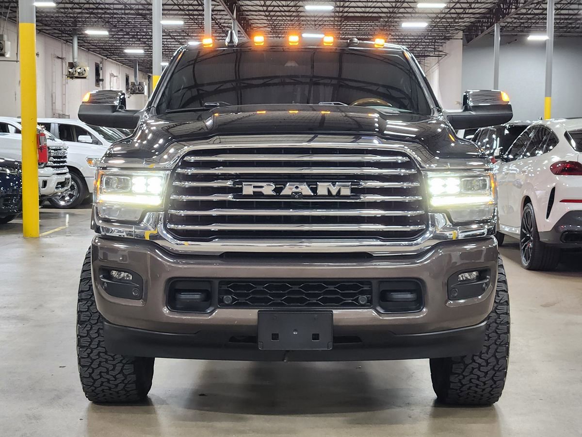 Used 2022 RAM 2500 Limited AWD/4WD image 2