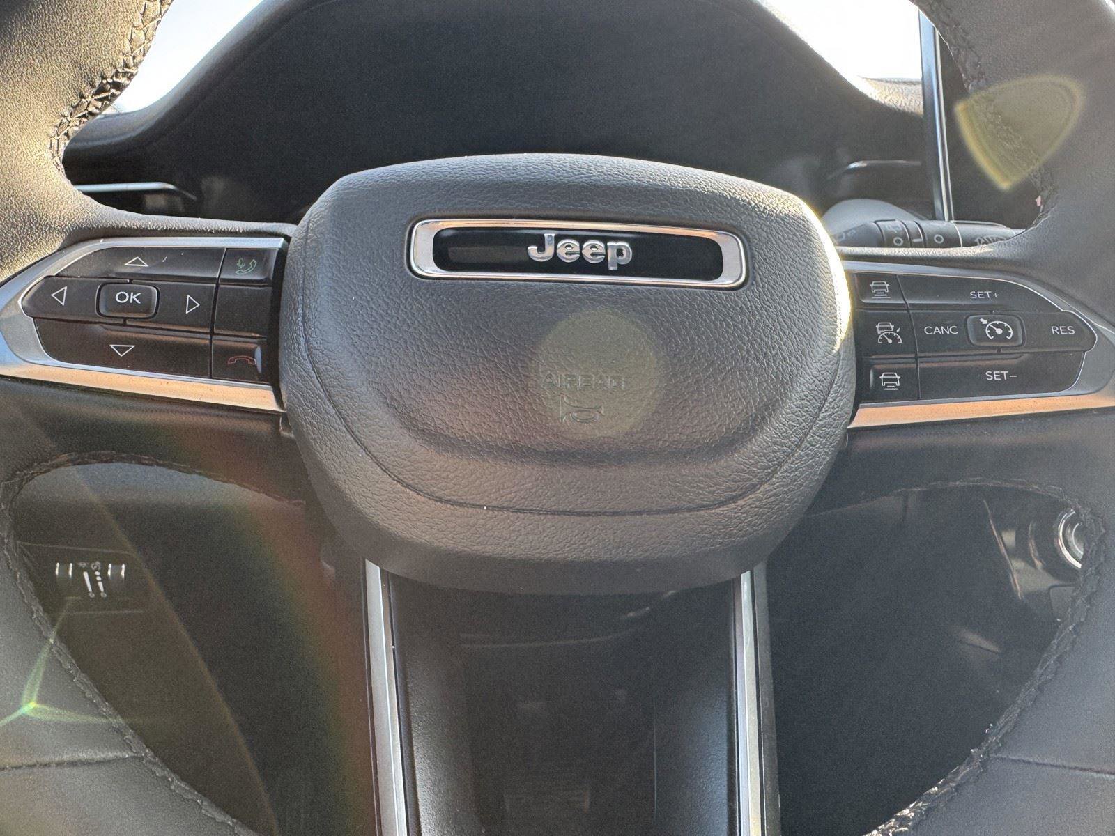 Used 2024 Jeep Compass Limited AWD/4WD image 23