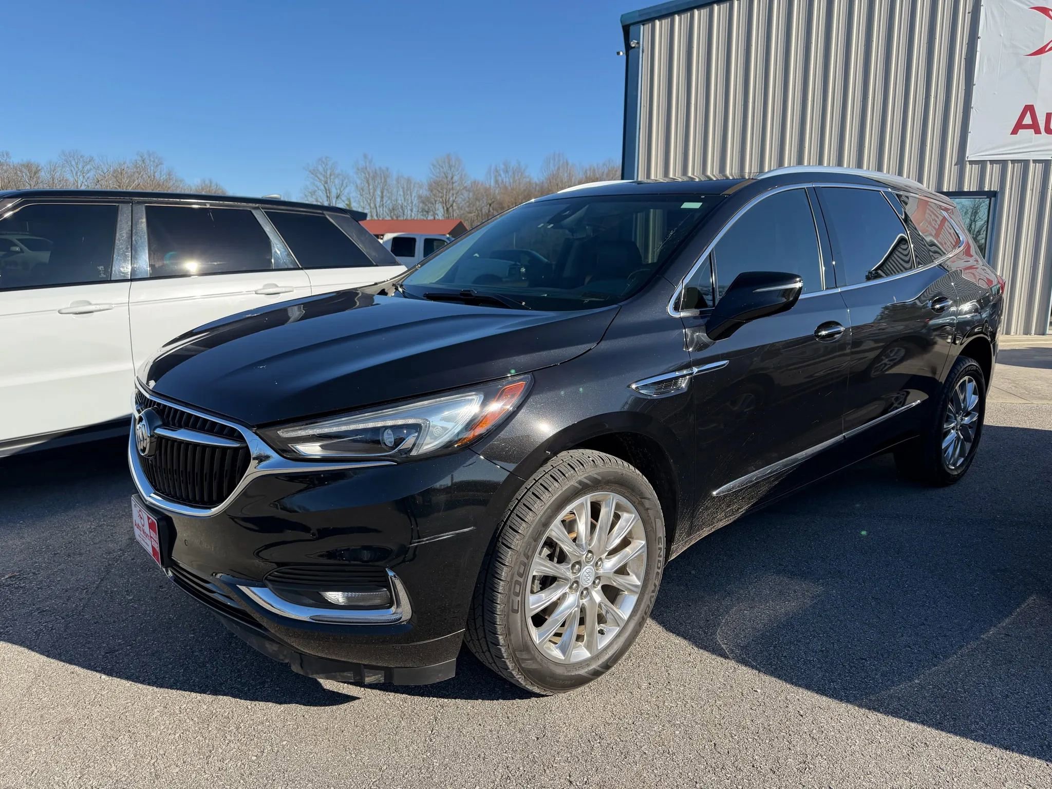 Used 2018 Buick Enclave Premium w/ Experience Buick Package image 24