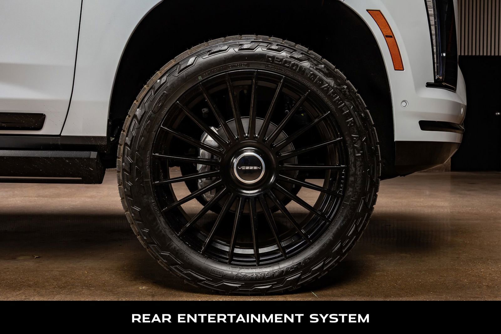 Used 2026 Cadillac Escalade Platinum Sport w/ LPO, Floor Liner Package image 12