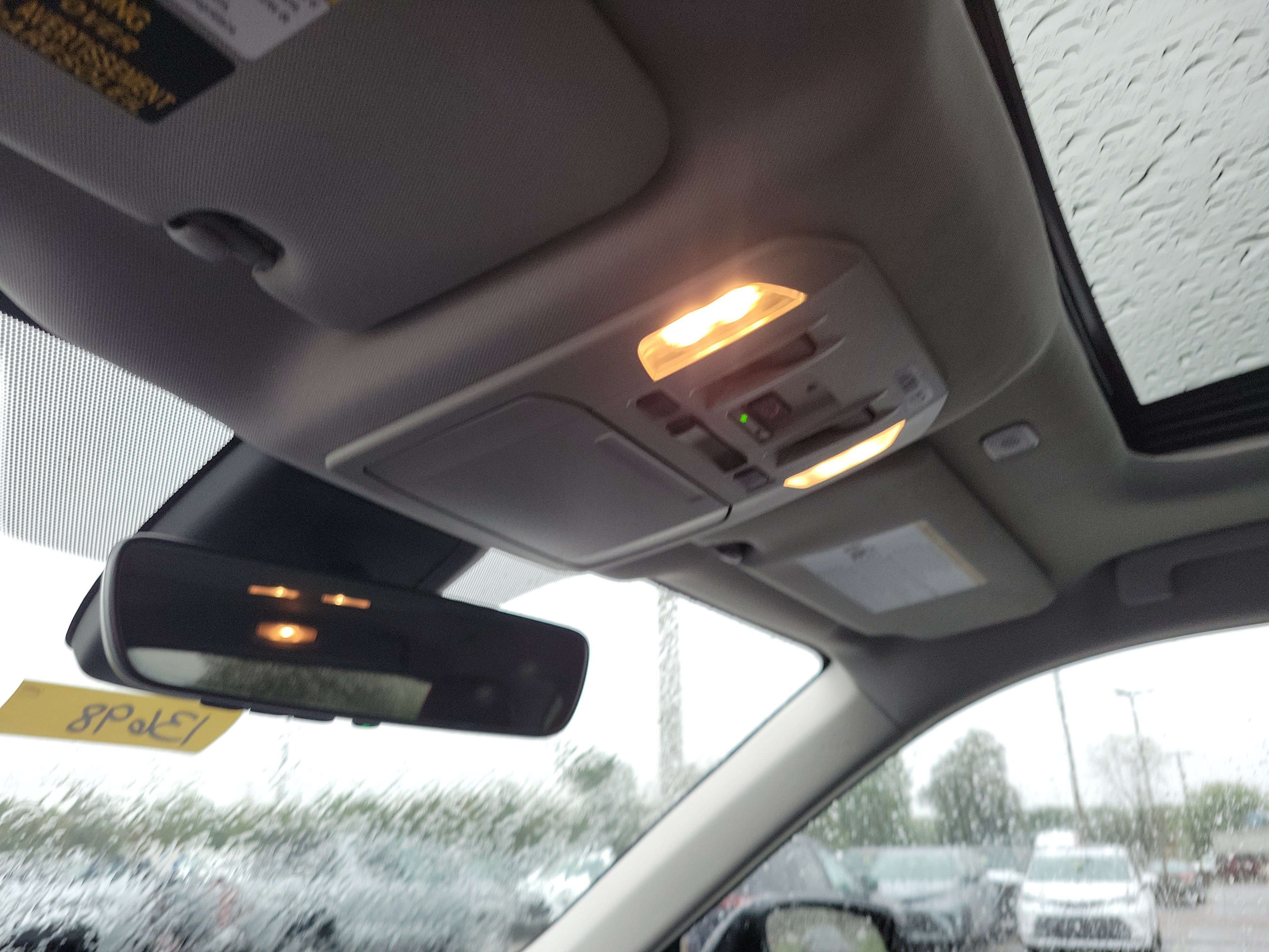 Used 2026 Toyota Highlander XLE AWD/4WD image 30