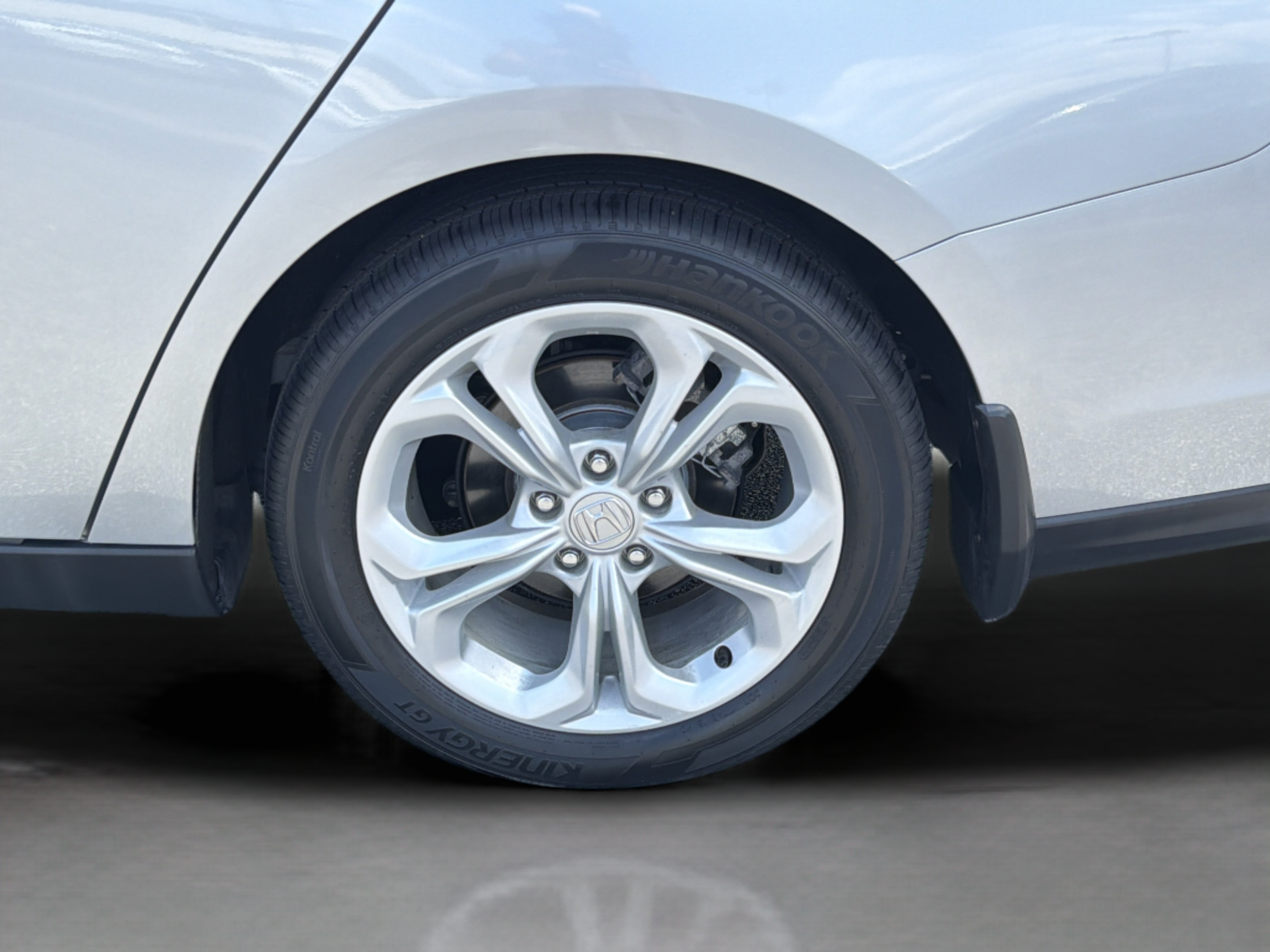Certified 2024 Honda Accord LX image 28