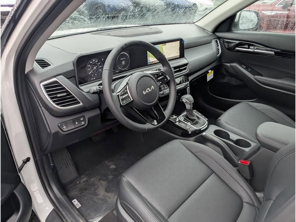 New 2026 Kia Seltos EX image 12