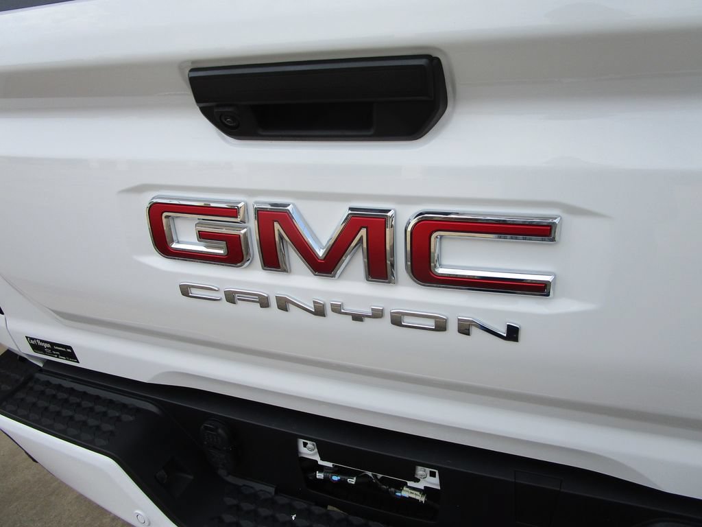 New 2026 GMC Canyon Elevation RWD image 15
