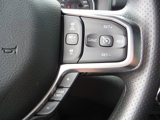 New 2026 RAM 1500 Express AWD/4WD image 38