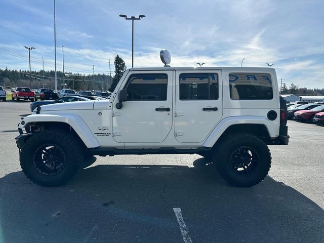 Used 2017 Jeep Wrangler Unlimited Sahara w/ Connectivity Group AWD/4WD image 5