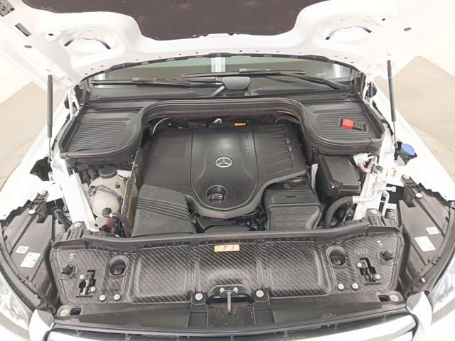 Used 2025 Mercedes-Benz GLS 450 4MATIC image 79