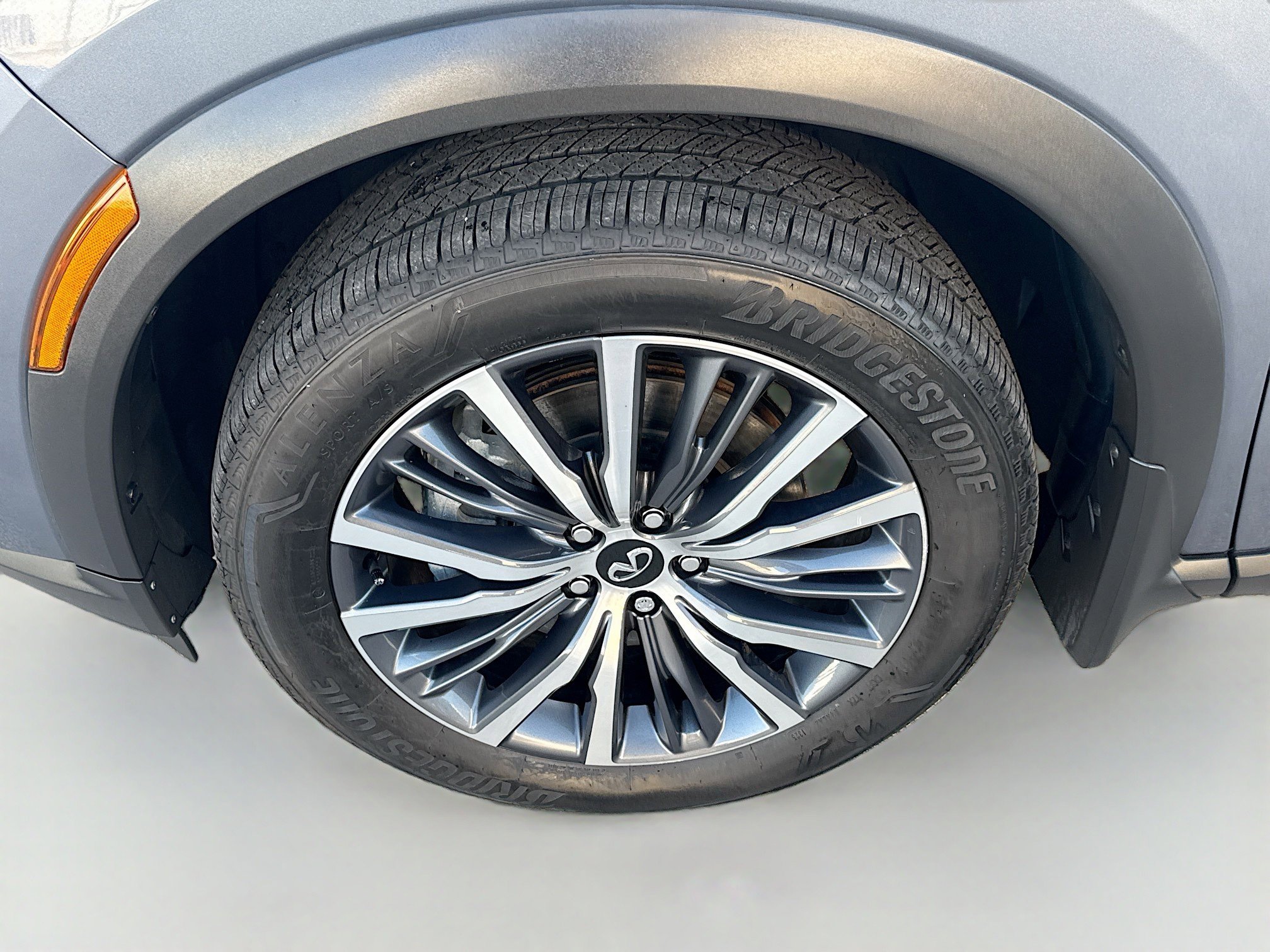 Used 2022 INFINITI QX60 Sensory w/ Cargo Package image 37