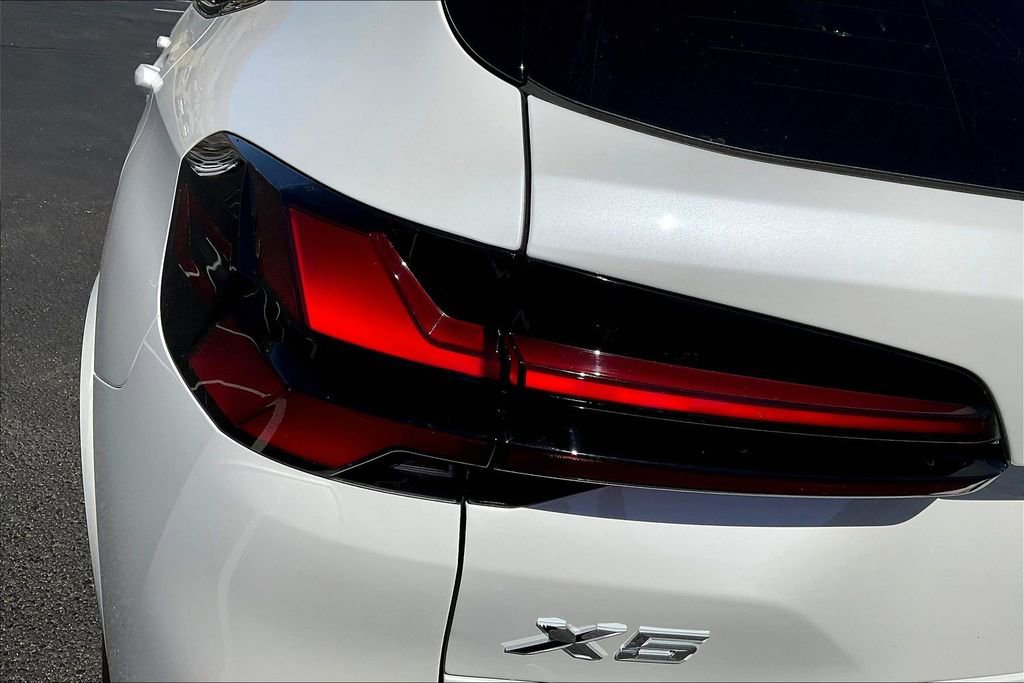 New 2026 BMW X5 xDrive50e AWD/4WD image 23