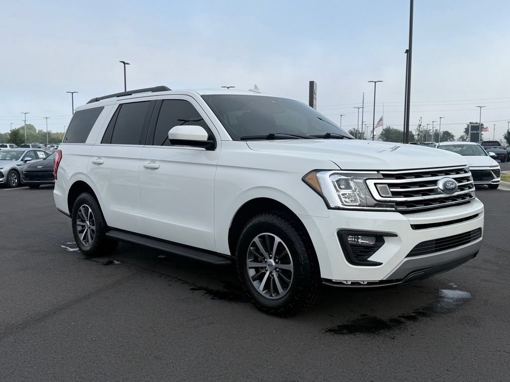 Used 2021 Ford Expedition XLT RWD image 3