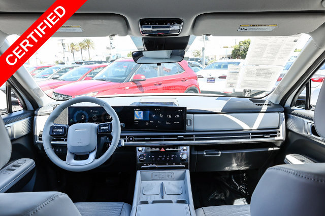 Certified 2025 Hyundai Santa Fe SEL FWD image 13