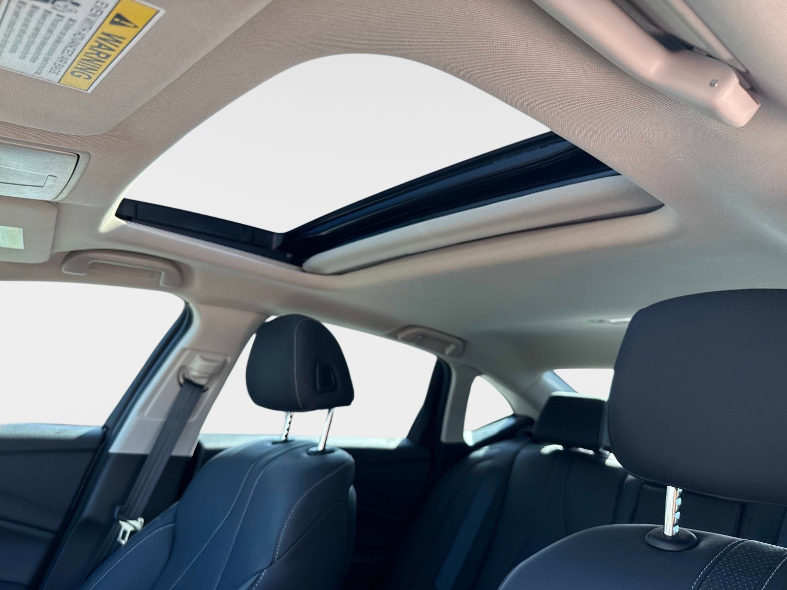 Certified 2025 Acura TLX w/ Technology Package image 21