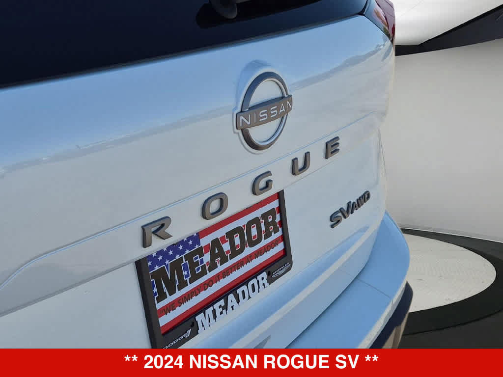 Used 2024 Nissan Rogue SV AWD/4WD image 11